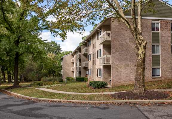 Nature Friendly Surroundings at The Brook at Columbia, Columbia, Maryland