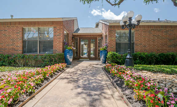 Entry at Amberly Village Townhomes, Garland, TX
