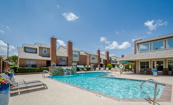 Swim at Amberly Village Townhomes, Garland, 75040