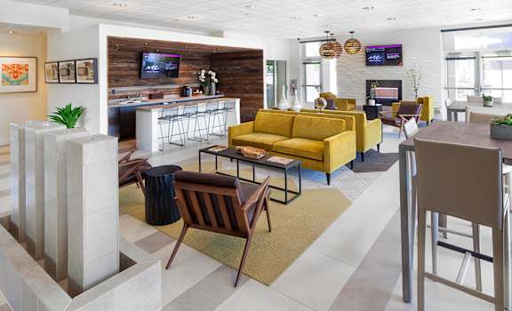 Community Lounge at Riverwalk, Eugene, OR