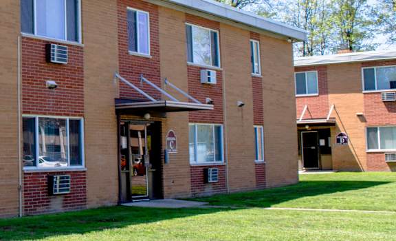 Eastlake Terrace Exterior