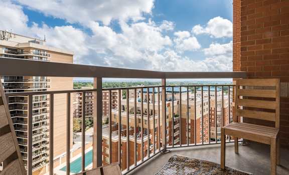 ballston place apartments balcony