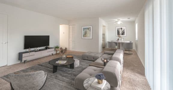 Meridian Court South Apartments in Indianapolis IN