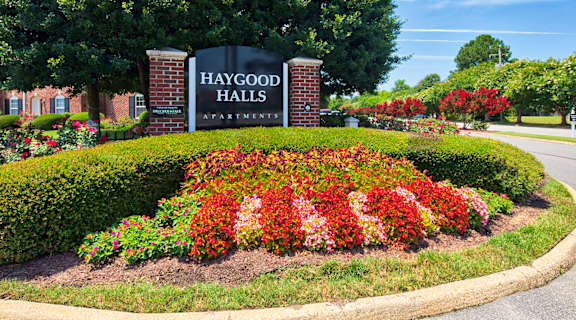 Sign_at _Haygood_Halls