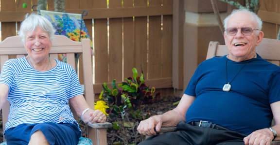 Senior Couple Relaxing at Savannah Cottage of Lakeland, Lakeland