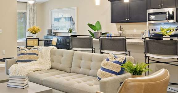 Delta Township Michigan Apartment Rentals Redwood Living Redwood Delta Township Willow Highway Flash Gallery Living