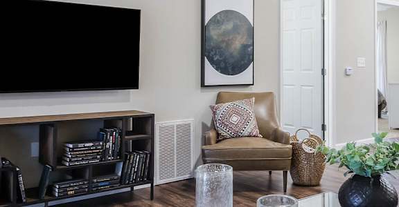 Greenfield Indiana Apartment Rentals Redwood Living Redwood Greenfield Flash Gallery Living