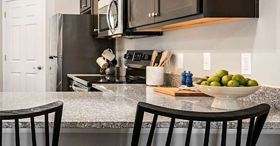 Groveport Ohio Apartment Rentals Redwood Living Redwood Groveport Flash Gallery Kitchen