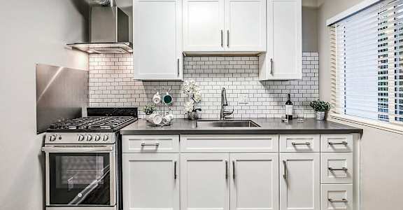 The Island Apartments kitchen with appliances