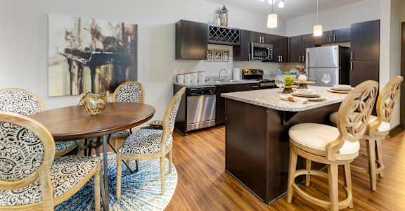 Eat In Kitchen at The Villas at Germantown, Memphis, TN