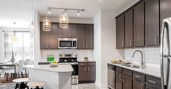 Kitchen and dining at Robley Place, Louisiana, 70503