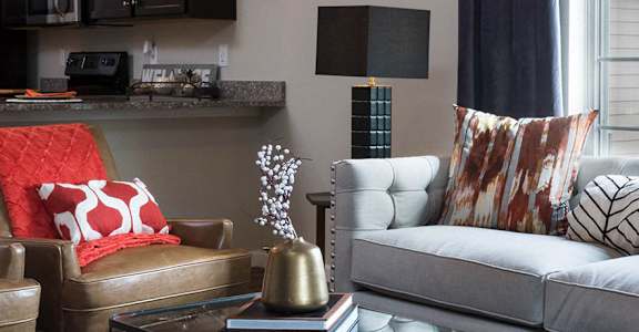 Blacklick-OH-apartment-rentals-redwood-jefferson-grove-flash-gallery-interior