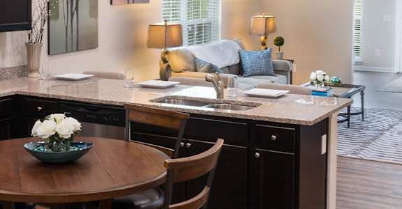 Lake Wylie South Carolina Apartment Rentals Redwood Living Redwood Lake Wylie Flash Gallery Interior