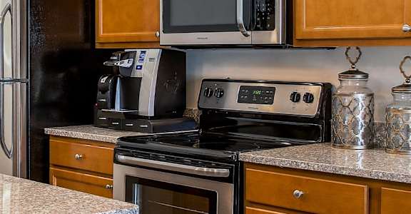 Greer SC Apartment Rentals Redwood Greer Ashburton Drive Kitchen To Dining Redwood Apartment Neighborhoods