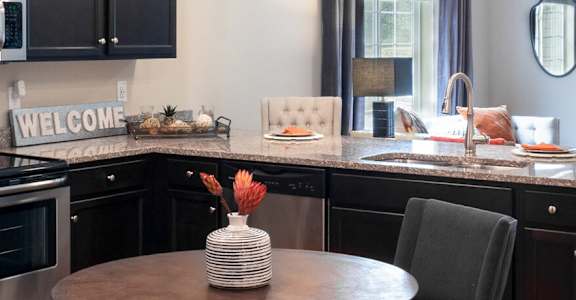 Mauldin South Carolina Apartment Rentals Near Greenville SC Redwood Mauldin Flash Gallery Kitchen to living