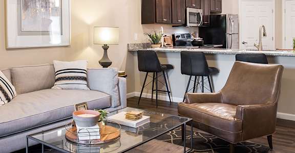 Copley Ohio  Apartment Rentals Redwood Copley Flash Gallery Living