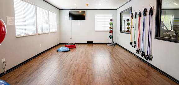 24 hour fitness center at Grand Rapids apartments