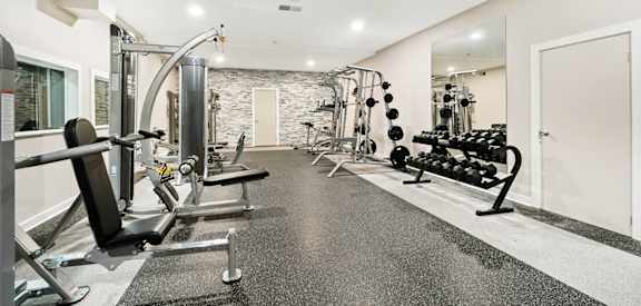 fitness center at Fountain Pointe apartments