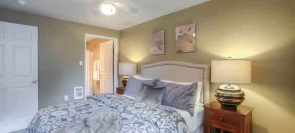Gorgeous Bedroom at Parkside Apartments, Oregon, 97080