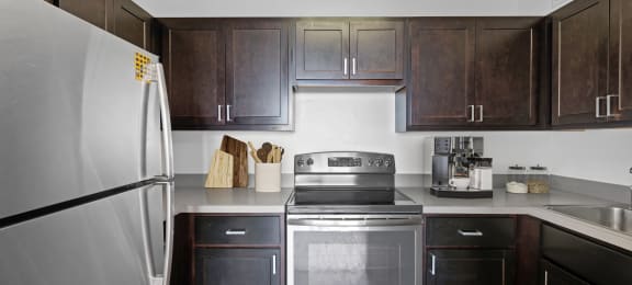 Stainless steel appliances at Presidential Towers in Chicago IL