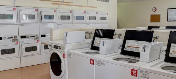 24 Hour Laundry Facility at The Vintage Apartments, Tucson, 85710