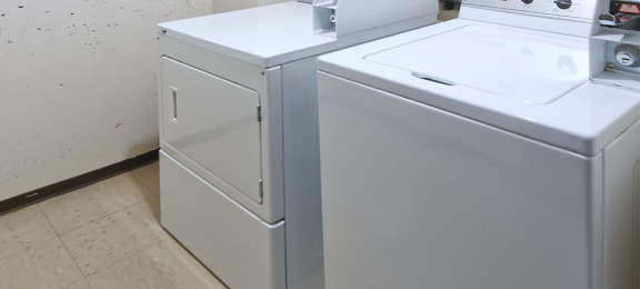Les Jardins Hauterive in Sherbrooke, QC laundry facility includes washers and dryers