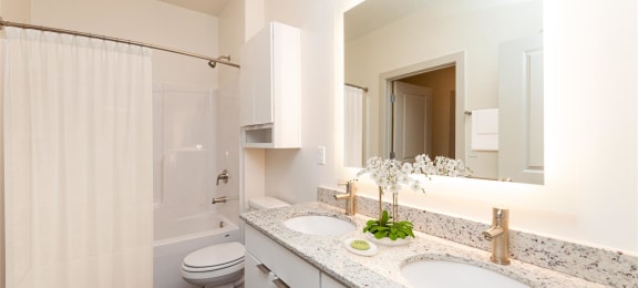 Bathroom at Circ Apartments, Richmond, VA, 23220