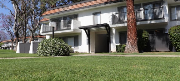 Patio/Balcony at Monte Vista Apartment Homes, La Verne, CA
