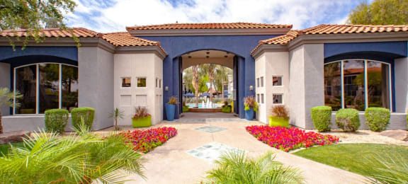 Entry at The Retreat Apartments