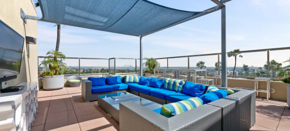7950 West Sunset Los Angeles, CA Outdoor Lounge Seating