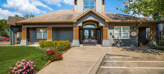 breakwater bay apartments beaumont tx 77713 garden style