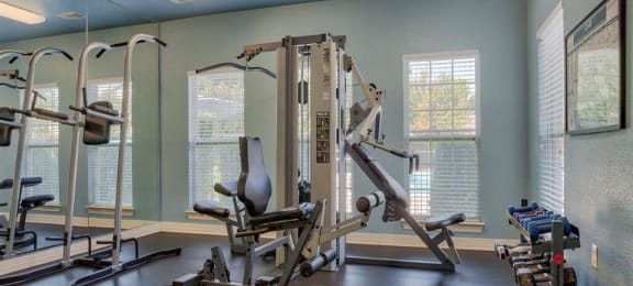 The Parc at Clarksville apartments in Clarksville Tennessee photo of fitness center