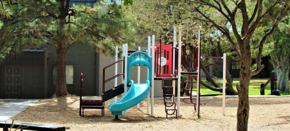 Mission Hills apartments Playground