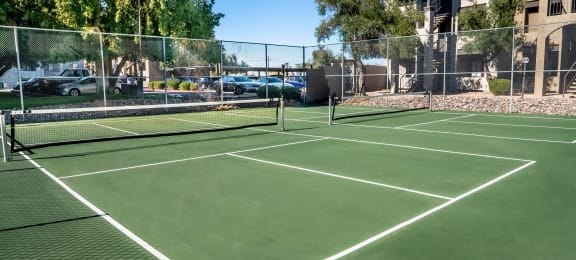 4 pickleball courts at the preserve at ballantyne commons