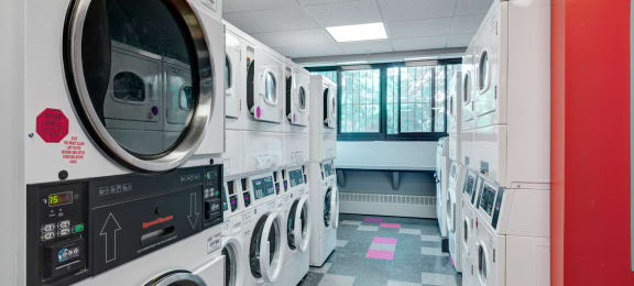 Onsite Laundry Facilities Area.