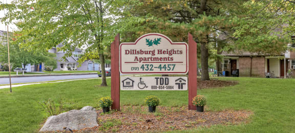 Monument Sign at Dillsburg Heights