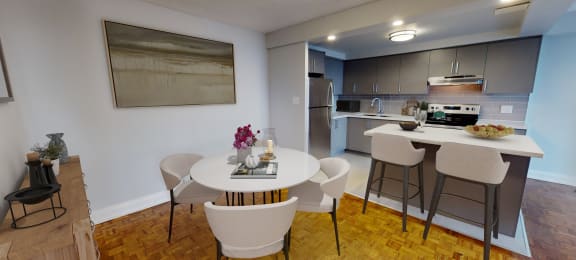 Photos and Video of Silver Maple Court in Brampton ON