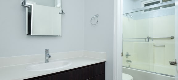 White bathroom in apartment for rent in Hollywood