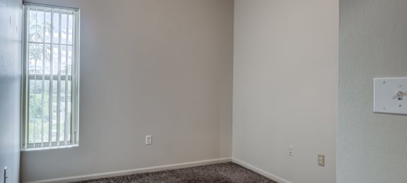 Spacious bedrooms in East Lansing Apartments near Michigan State University | The Hamptons