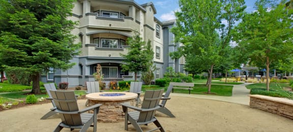 Outdoor Fire Pit Area with Seating | Sacramento CA Apartments for Rent | Broadleaf Apartments