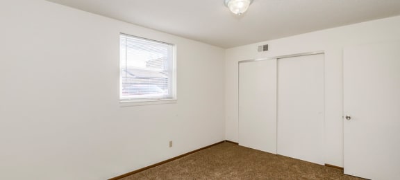 West Two Bedroom at Raintree Apartments, Topeka, KS