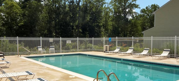 Swimming pool at Broadwater Townhomes in Chester, VA