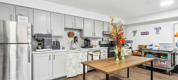 Senior Housing in Federal Way WA Meridian Gallery