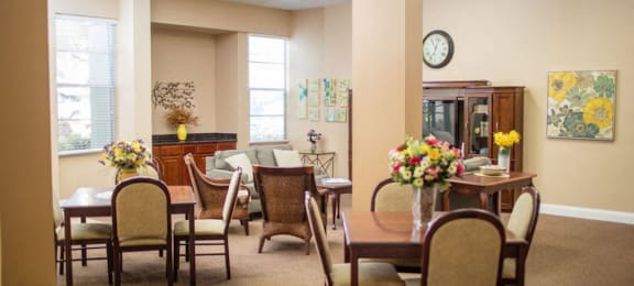 Episcopal Catholic Apartments in Winter Park, FL rec room with seating