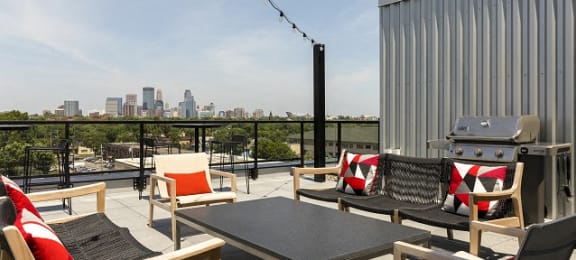 Rooftop Lounge at Lyndy Apartments, Minneapolis
