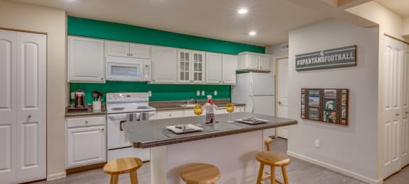 East Lansing Apartments Near Michigan State University | Cedar Greens Apartments