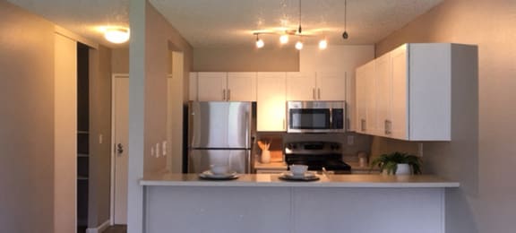 Kitchen | Parc Station Apartments in Santa Rosa, CA 95401