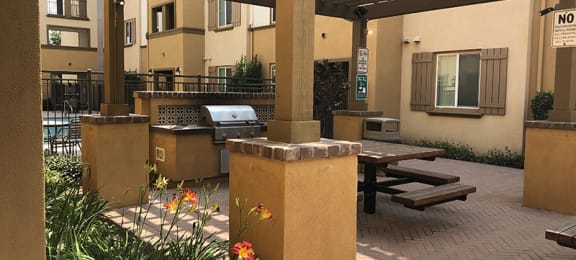BBQ Picnic Area | Portola Terrace in Temecula, CA 92590