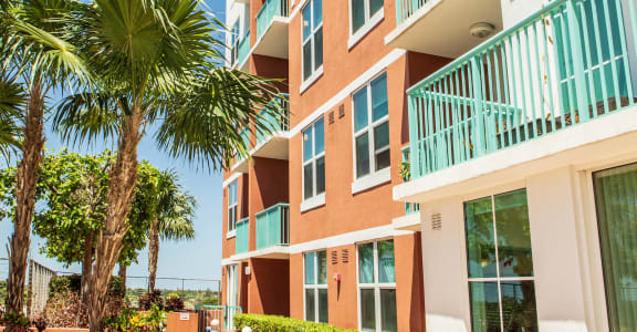 Progresso Point Apartments in Fort Lauderdale, FL building exterior