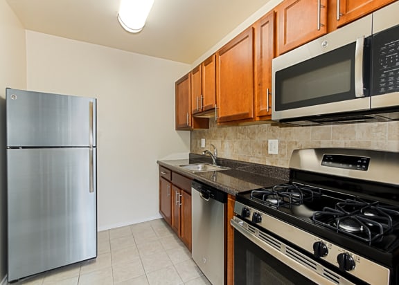 Penn-View-Apartments-Kitchen